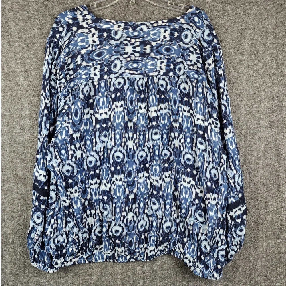 Lane Bryant Blouse Women Size 26/28 Blue Ikat Lace Accent Balloon Sleeve NWT